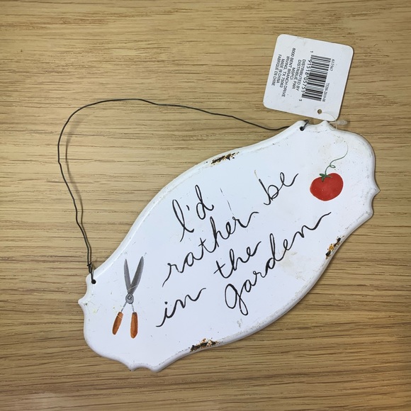 Outdoor Signs - Picture 2 of 3